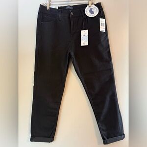 NWT Curve Appeal Black High Waist Capri Jeans Size 12/31